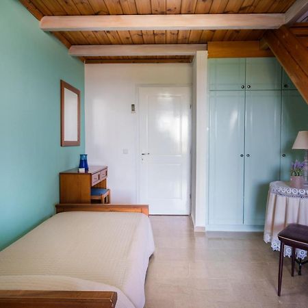 Vasilikos Garden Suites Extérieur photo