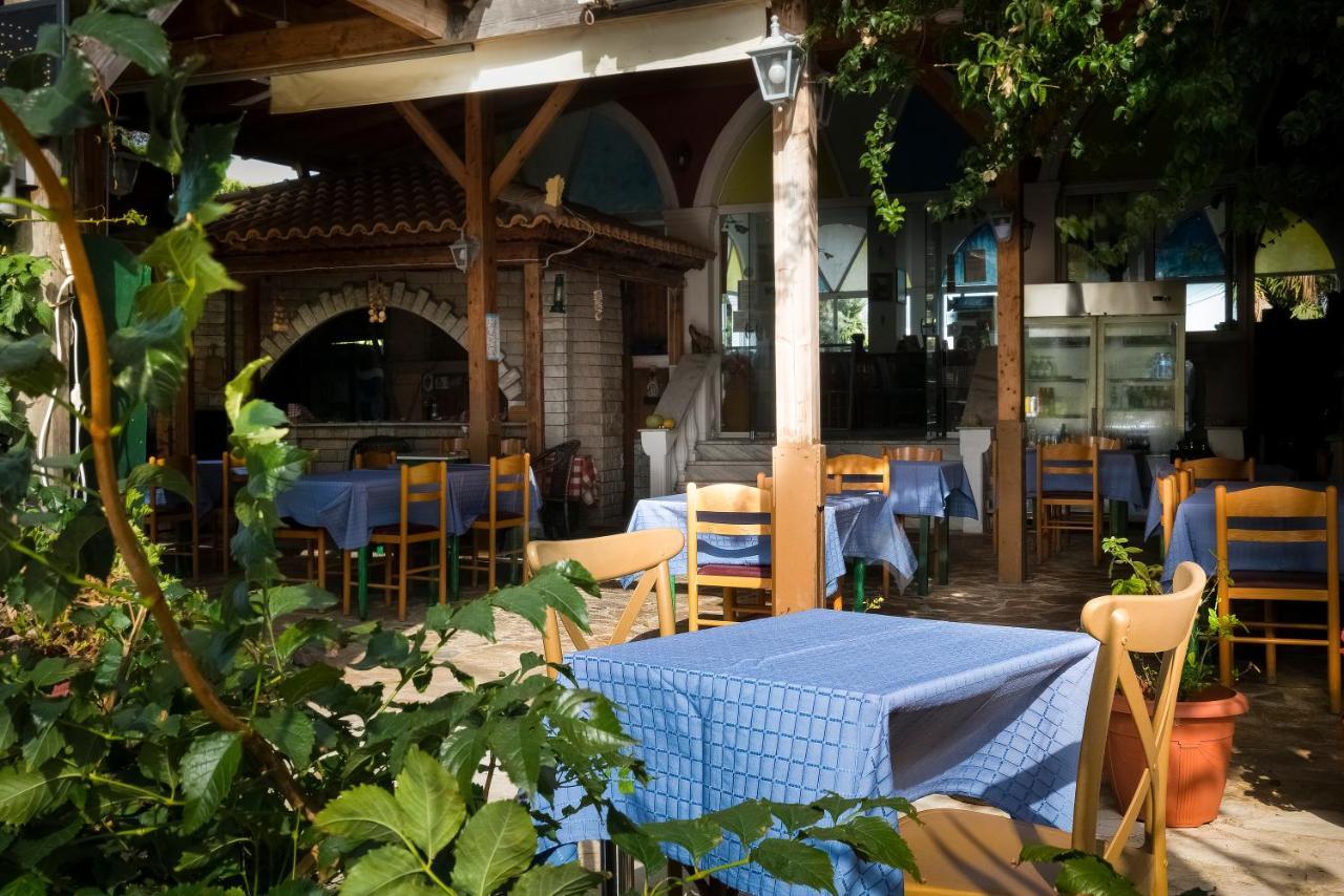 Vasilikos Garden Suites Extérieur photo
