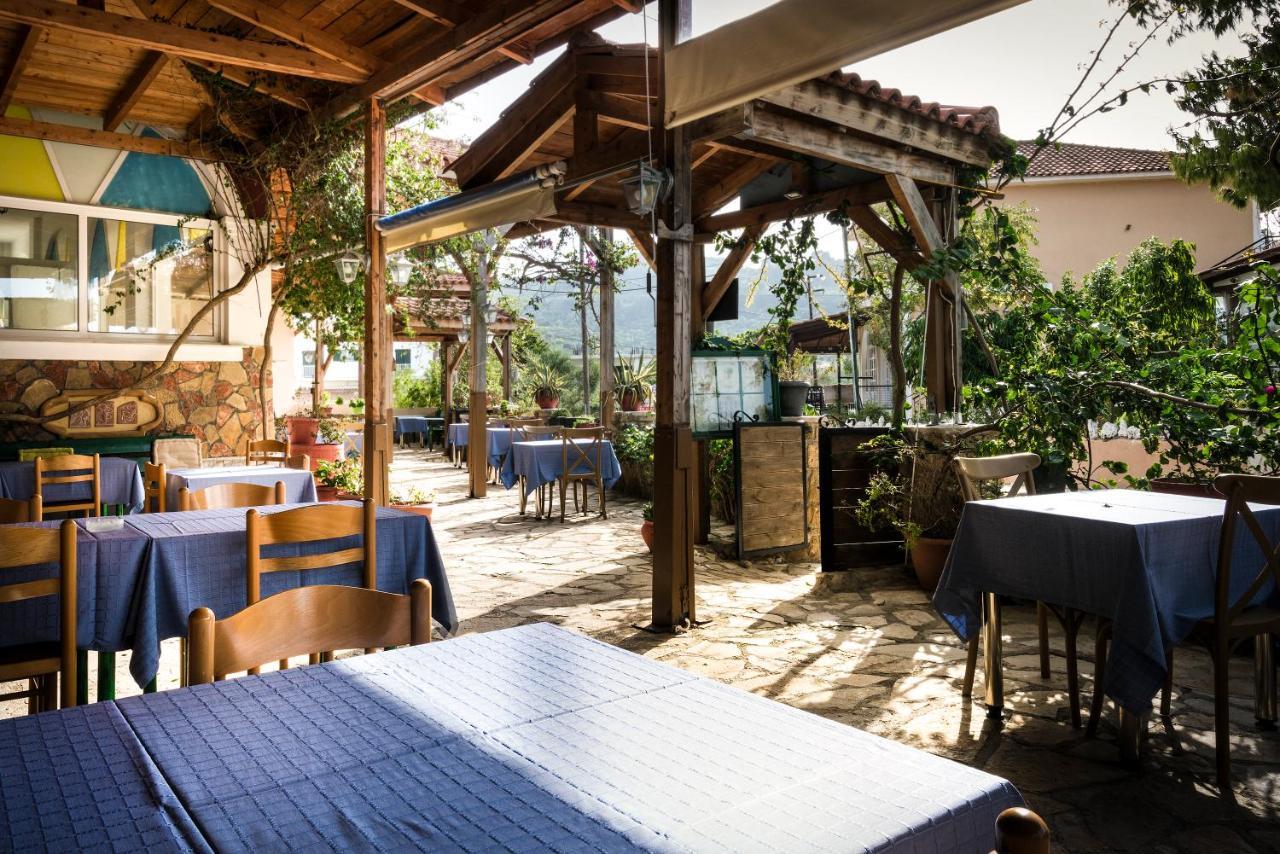 Vasilikos Garden Suites Extérieur photo